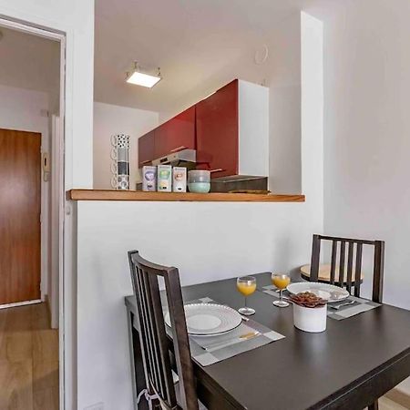 Appartement Avec Parking Et Terrasse Metro 7 Et Paris Villejuif Exteriör bild