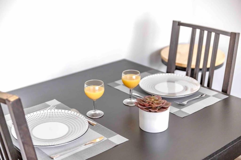 Appartement Avec Parking Et Terrasse Metro 7 Et Paris Villejuif Exteriör bild