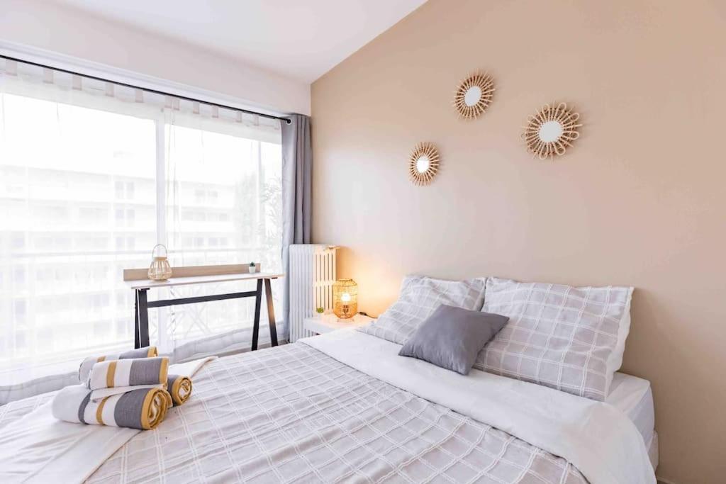 Appartement Avec Parking Et Terrasse Metro 7 Et Paris Villejuif Exteriör bild